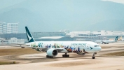 国泰航空用AI描绘香港精神 空姐用历代制服讲述云端故事